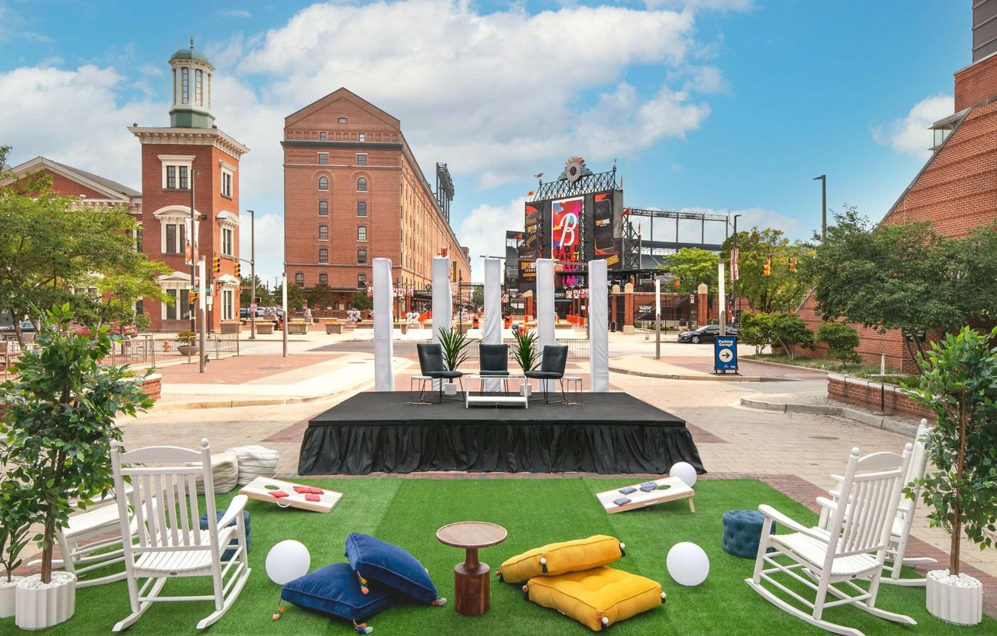 Hilton Baltimore Inner Harbor Exterior photo